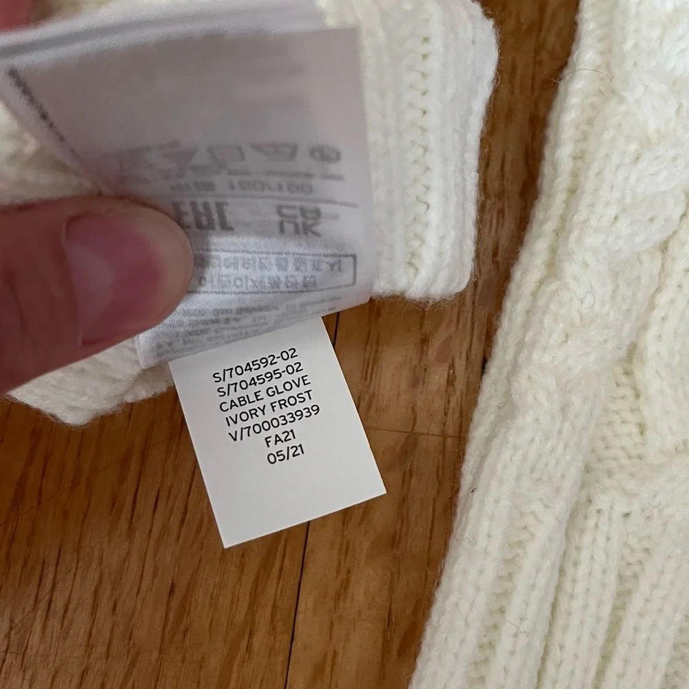 baby gap Large 20cm knit Cable winter Gloves cream snow white Ivory Frost Cream
